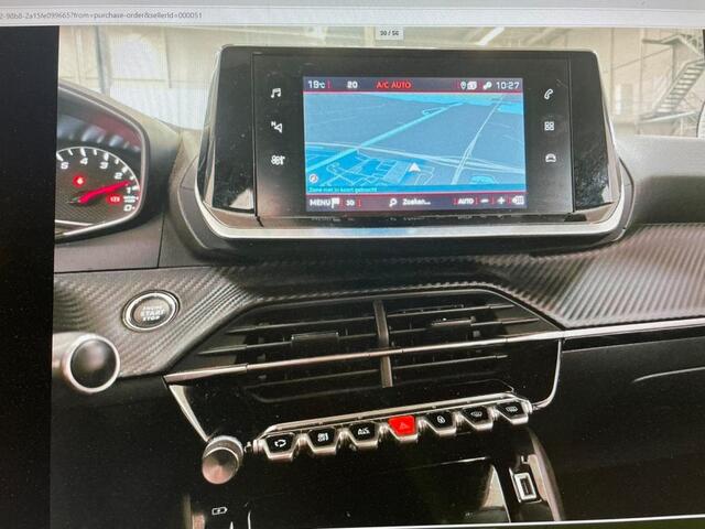 Peugeot 208 1.2 PureTech Allure FULL.LED / CLIMA / CRUISE / LED / NAVI / CARPLAY / ANDROID / PDC / LMV