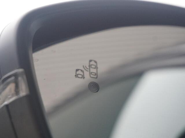 Peugeot 208 1.2 Hybrid 145 e-DCS6 GT 360 Camera