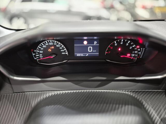 Peugeot 208 1.2 PureTech Allure | Automaat | Apple CarPlay/ Android Auto | Climate Control | Parkeersensoren |
