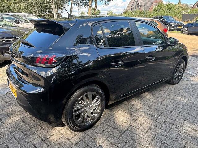 Peugeot 208 1.2 PureTech Active Pack,Ac,Cc,Lmv,Aut,Stoelverw,Er,Pdc,Audio