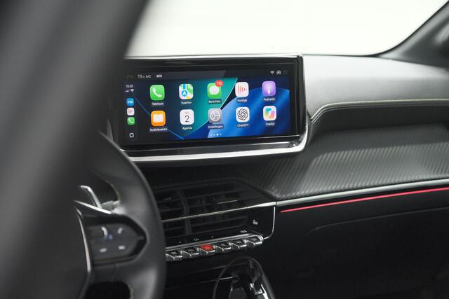 Peugeot 208 1.2 Hybrid 145 e-DCS6 GT | Alcantara Pakket | Camera | Apple Carplay | Stoelverwarming