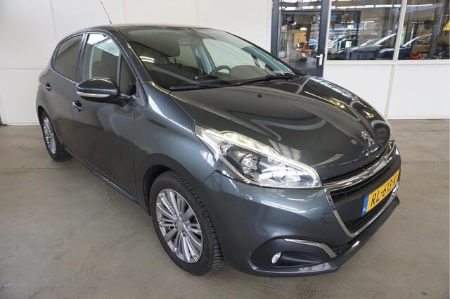 Peugeot 208 1.2 PureTech Allure Trekhaak Airco