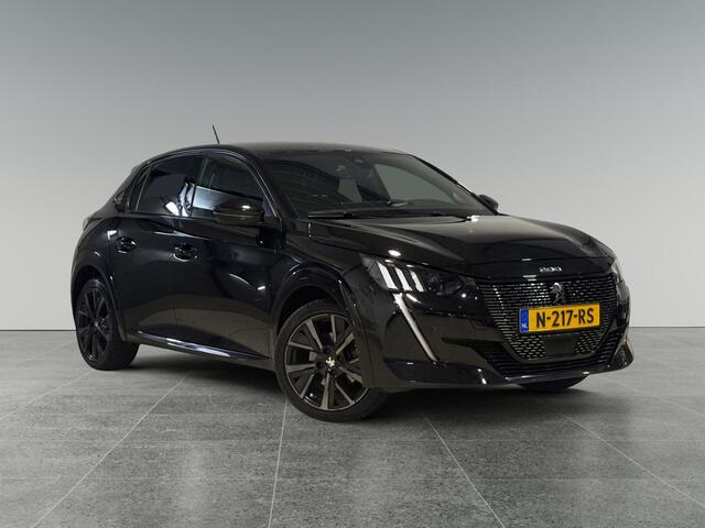 Peugeot 208 GT Pack 1.2 Turbo 100pk | ALCANTARA | DODEHOEKBEW. | STOELVERW. | CAMERA | NAVI | ADAPTIVE CRUISE | CLIMA | LM-VELGEN | DAB+ |