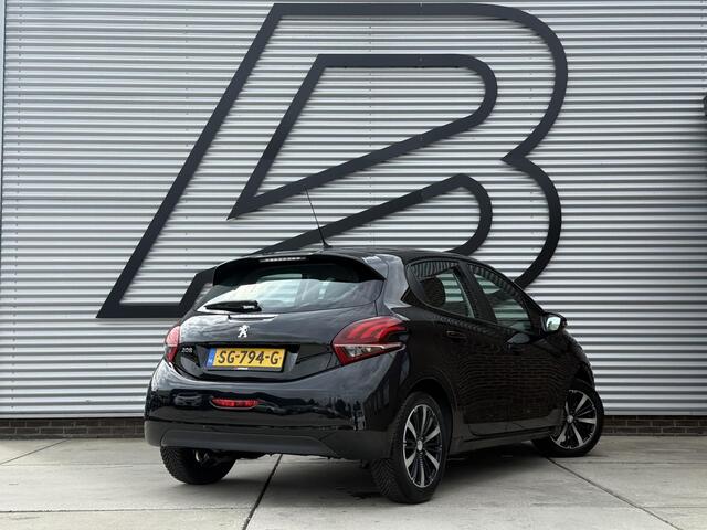 Peugeot 208 1.2 PureTech Blue Lion Navi|Airco|Cruise|Carplay|Elek ramen|Lm velgen|N.A.P|APK tot 03-2027