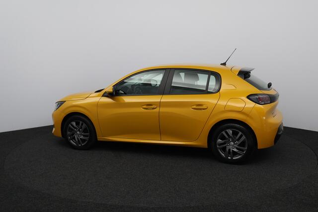 Peugeot 208 1.2 PureTech Active Pack/ D-Riem verv: 86.000 KM!/ 16'' LMV/ LED Koplampen/ Apple + Android/ DAB+/ Airco/ Cruise/ Elek. pakket/ Isofix/ Bluetooth/ Multi. Stuur/ PDC/ Dakspoiler.
