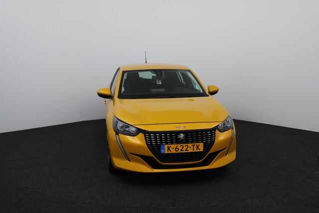 Peugeot 208 1.2 PureTech Active Pack/ D-Riem verv: 86.000 KM!/ 16'' LMV/ LED Koplampen/ Apple + Android/ DAB+/ Airco/ Cruise/ Elek. pakket/ Isofix/ Bluetooth/ Multi. Stuur/ PDC/ Dakspoiler.