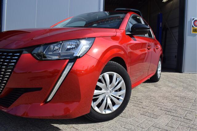 Peugeot 208 1.2 Active | NL-Auto | NAP | Apple Carplay/Android Auto