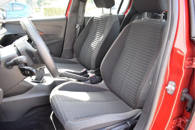 Peugeot 208 1.2 Active | NL-Auto | NAP | Apple Carplay/Android Auto