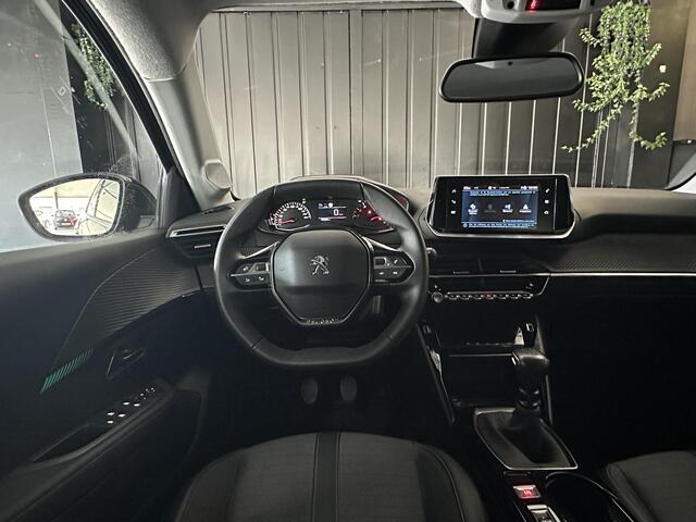 Peugeot 208 1.2 PureTech Allure Pack | Achteruitrijcamera | Stoelverwarming | Carplay | Cruise Control | LED Koplampen | LMV 16 |