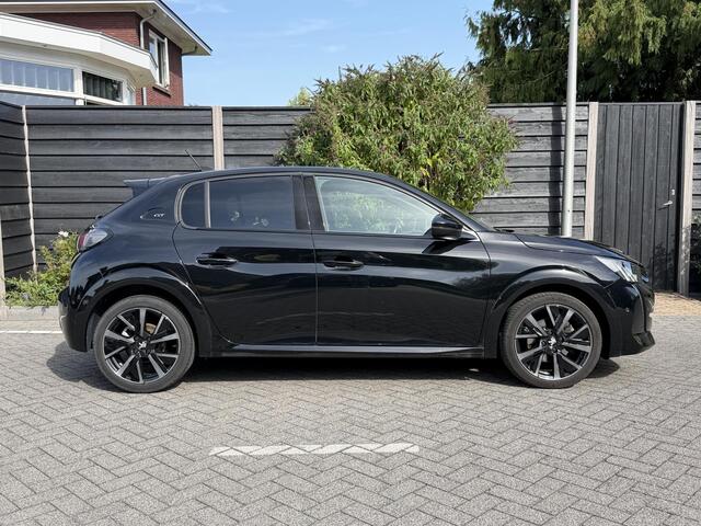 Peugeot 208 GT Pack 1.2 PureTech 100PK EAT8 Automaat Navigatie, Achteruitrijcamera, Keyless, Stoelverwarming, Parkeersensoren, Apple Carplay, Android Auto