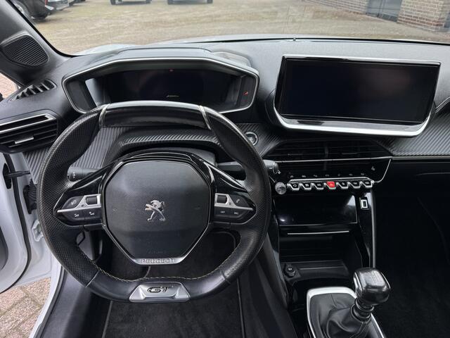 Peugeot 208 1.2 PureTech GT Pack Climate Control 3D Cockpit Pano Carplay