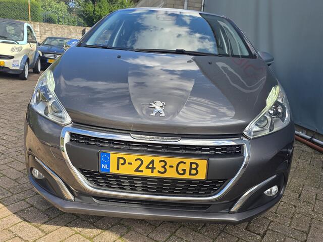 Peugeot 208 PANORAMADAK AUTOMAAT NAVI TEL LM CAMERA