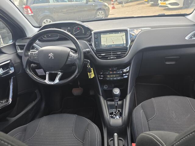 Peugeot 208 PANORAMADAK AUTOMAAT NAVI TEL LM CAMERA