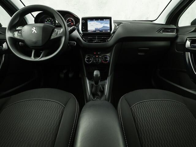 Peugeot 208 1.2 PureTech Sport (NAVIGATIE, CRUISE, BLUETOOTH, SPORTSTOELEN, ELEK PAKKET, NIEUWSTAAT)