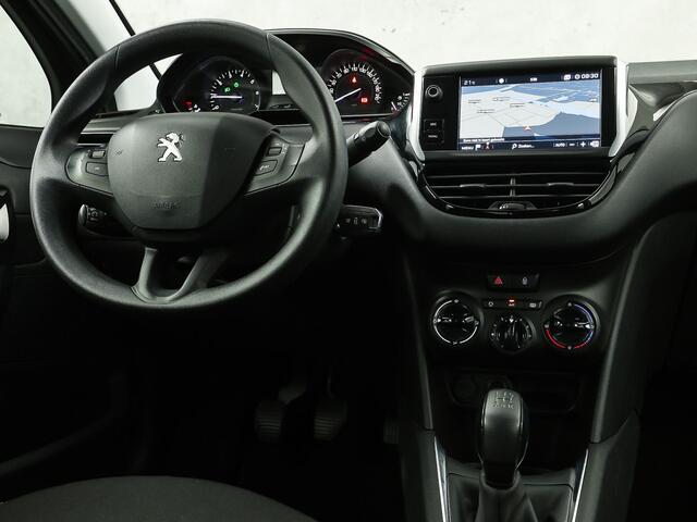 Peugeot 208 1.2 PureTech Sport (NAVIGATIE, CRUISE, BLUETOOTH, SPORTSTOELEN, ELEK PAKKET, NIEUWSTAAT)