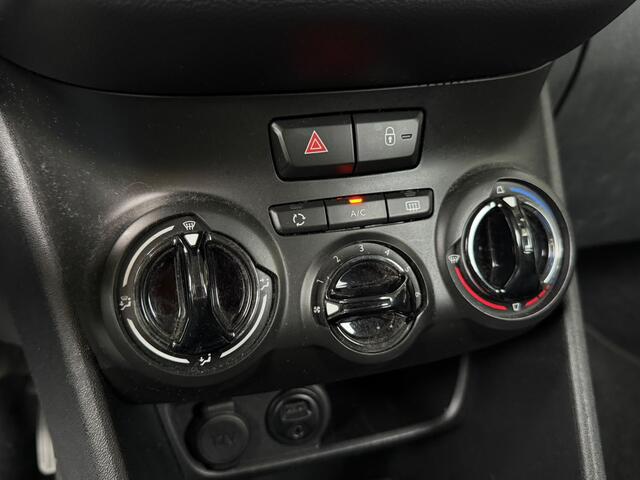 Peugeot 208 1.2 PureTech Blue Lion Airco / CV / Audio / D-riem vv