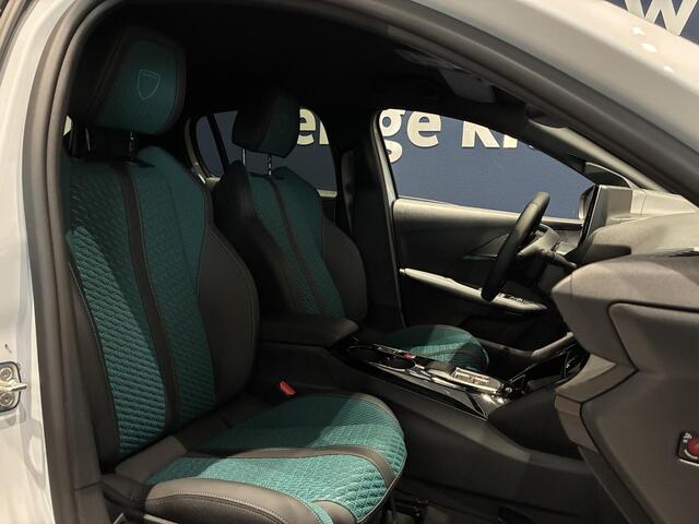 Peugeot 208 1.2 Hybrid 110 e-DCS6 Envy