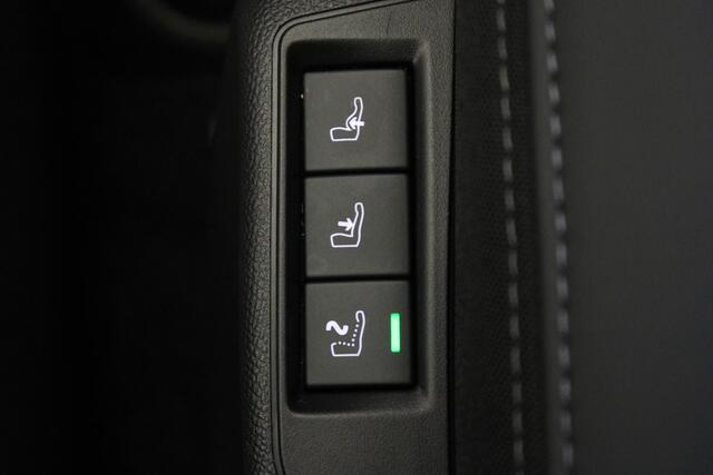 Peugeot 208 1.2 Hybrid 145 e-DCS6 GT