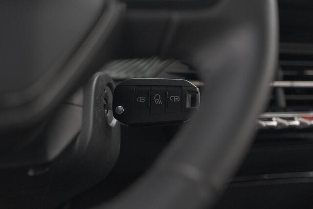Peugeot 208 PureTech 100 Style | Navigatie | Cruise Control | Apple Carplay