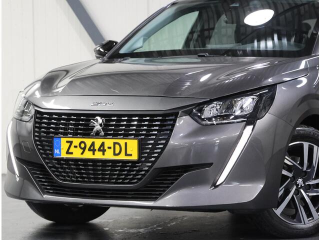 Peugeot 208 1.2 100PK Allure Pack | 1ste eigenaar | AppleCarplay/AndroidAuto | Parkeersensoren | FULL LED | Navigatie | Lederen Stuurwiel | Camera | Climate Control | Cruise Control | 16" LMV | Isofix | Privacy Glass | Trekhaak |