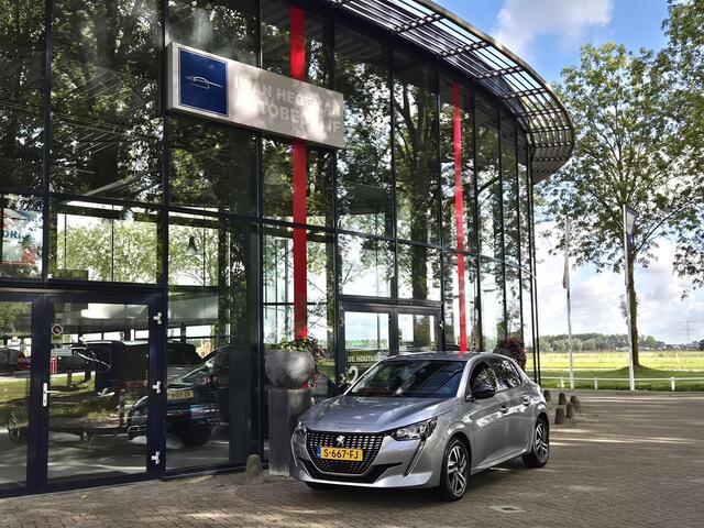 Peugeot 208 1.2 PureTech Allure Pack AUTOMAAT | Climate Control | Cruise Control | Navigatie | Licht metalen velgen | Parkeercamera