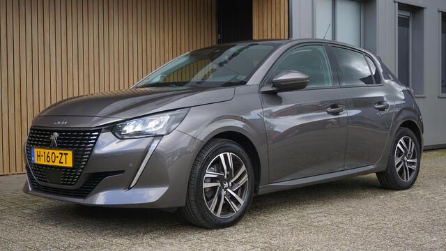 Peugeot 208 1.2 101pk PureTech Allure 5Drs Full-LED Navi A-Camera H-Leder Cruise Control *NL auto* 68786km!