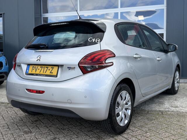 Peugeot 208 1.2 PureTech Blue Lion - Navigatie - Apple Carplay/Android Auto - Airconditioning