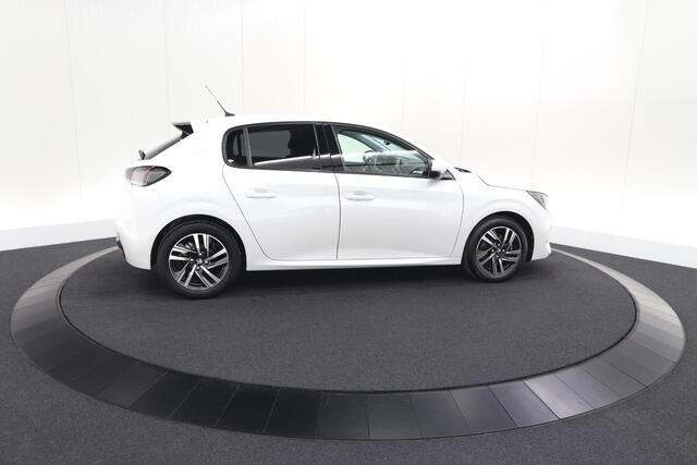 Peugeot 208 PureTech 100 Allure | Afneembare Trekhaak | Camera | Apple Carplay | Parkeersensoren