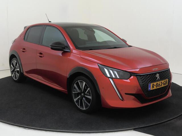 Peugeot 208 1.2 PureTech GT Pack | airco automatisch | Apple Carplay/Android | cruise control adaptief met Stop&Go en stuurhulp | dodehoek detectie |lederen/microvezel bekleding | LED koplampen | lichtmetalen velgen 17" | navigatiesysteem full map |