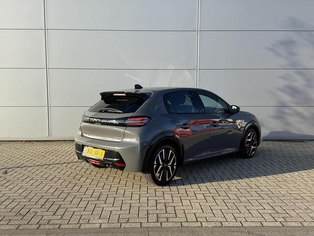 Peugeot 208 1.2 Hybrid 145 e-DCS6 GT | Alcantara bekleding | Elektrisch verstelbare stoelen | Stoelverwarming/Stoelmassage | Camera | Adaptieve Cruise Control