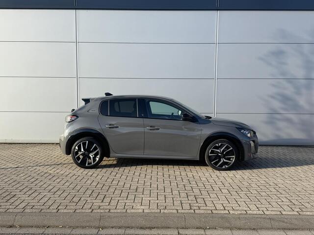 Peugeot 208 1.2 Hybrid 145 e-DCS6 GT | Alcantara bekleding | Elektrisch verstelbare stoelen | Stoelverwarming/Stoelmassage | Camera | Adaptieve Cruise Control