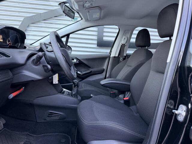 Peugeot 208 1.2 PureTech Blue Lion Navi|Carplay|Airco|Cruise|PDC|N.A.P|Nieuwe APK bij Aflevering