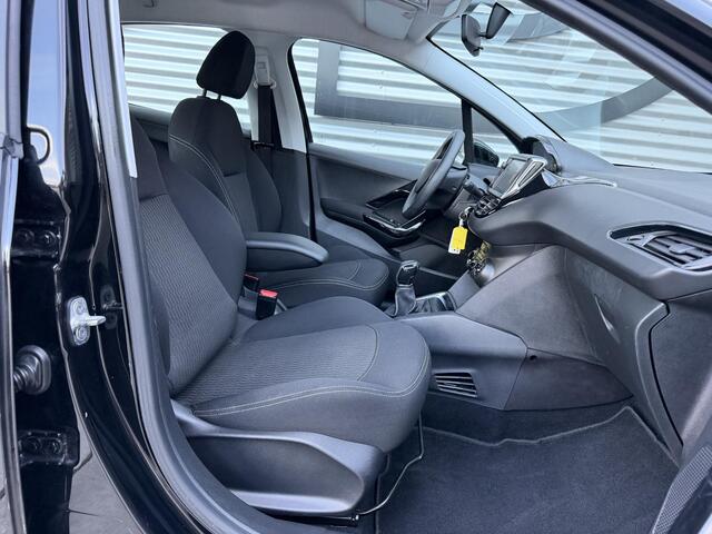 Peugeot 208 1.2 PureTech Blue Lion Navi|Carplay|Airco|Cruise|PDC|N.A.P|Nieuwe APK bij Aflevering