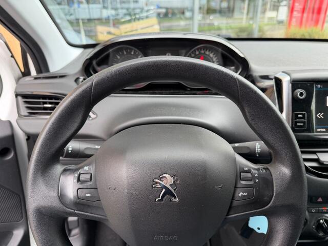 Peugeot 208 1.2 PureTech Active / 5 Drs / Lage km – foto 8