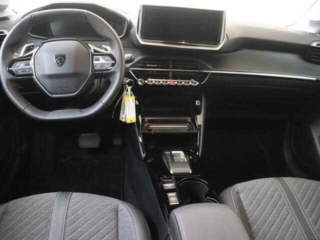 Peugeot 208 1.2 Hybrid 110 e-DCS6 Allure | Navigatie | Camera | Wireless Carplay |