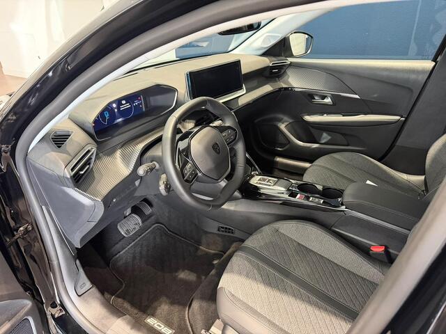 Peugeot 208 1.2 Hybrid 110 e-DCS6 Allure