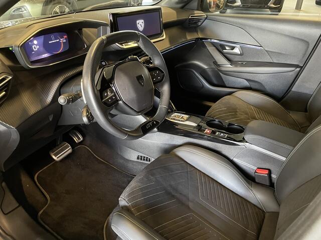 Peugeot 208 1.2 Hybrid 145 e-DCS6 GT ALCANTARAPAKKET - ACHTERUITRIJCAMERA - KEYLESS ENTRY – foto 10