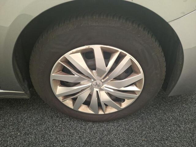 Peugeot 208 1.2 PureTech Active NL-AUTO | NAVI | AIRCO – foto 9