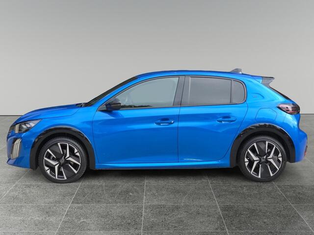 Peugeot 208 GT 1.2 Hybrid 110pk e-DCS6 | ALCANTARA PAKKET | STOELVERW. | DODEHOEKBEW. | NAVI | 360° CAMERA | CRUISE CONTROL | CLIMA | MASSAGESTOEL | DRAADLOOS APPLE CARPLAY / ANDROID AUTO | – foto 2