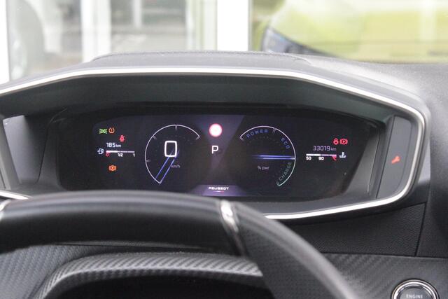 Peugeot 208 1.2 Hybrid 145PK AUTOMAAT GT | PANORAMA DAK | ADAPTIVE CRUISE CONTROL | KEYLESS ENTRY/START | LICHTMETALEN VELGEN 17" | ACHTERUITRIJ CAMERA | FULL LED KOPLAMPEN | PARKEERSENSOREN VOOR + ACHTER | DAB+ RADIO | NAVIGATIE | SFEER VERLICHTING | DRAADLOZE TELEFOONLADER |