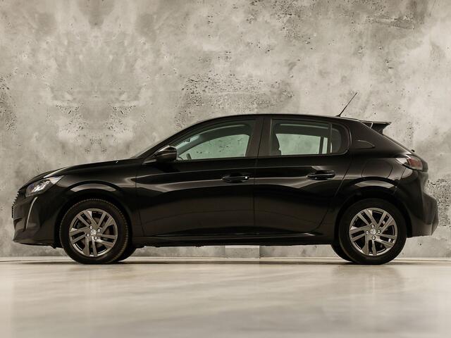 Peugeot 208 1.2 PureTech Sport Automaat (APPLE CARPLAY, KEYLESS, PARKEERSENSOREN, SPORTSTOELEN, CRUISE, LANE ASSIST, NIEUWE APK, NIEUWSTAAT)