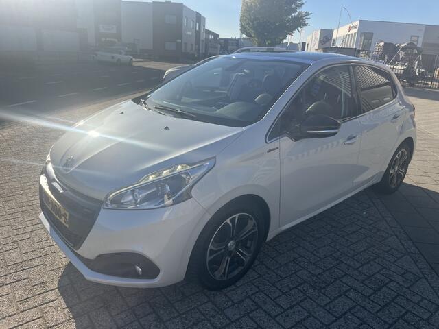 Peugeot 208 1.6 BlueHDi GT-line Clima Leer Led JBL Pano