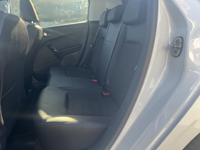 Peugeot 208 1.6 BlueHDi GT-line Clima Leer Led JBL Pano