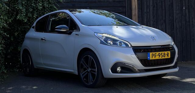 Peugeot 208 1.2 PureTech GT-line 2017 JBL-SPEAKERS/PANODAK/PARELMOER