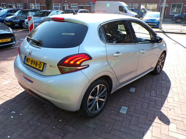 Peugeot 208 1.2 PureTech Allure automaat,, n.a.p distributieriem pas vervangen – foto 6
