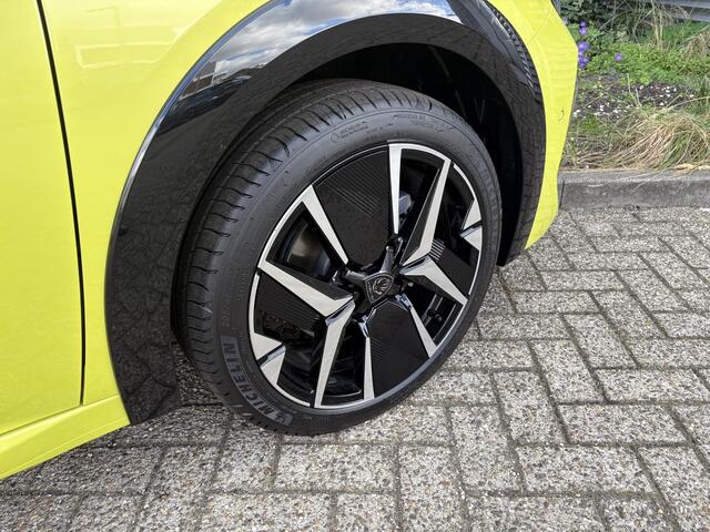 Peugeot 208 1.2 Hybrid 145 e-DCS6 GT – foto 8