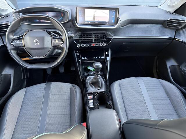 Peugeot 208 1.2 PureTech Allure ?D-riem vv in 10-2025?1e Eigenaar?360° Camera?Carplay?Navi?101pk?LED?Clima?Cruise?6 Bak?Pdc?Lm velgen?Halfleder?Recent beurt gehad?N.A.P?Apk tot 08-2028 – foto 10