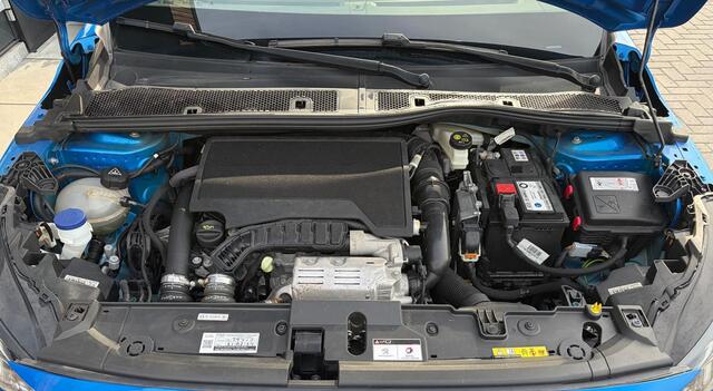 Peugeot 208 1.2 PureTech GT Pack stoelverwarming. automaat. apple carplay. – foto 8