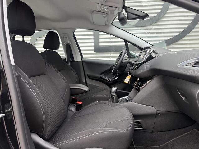 Peugeot 208 1.2 PureTech Blue Lease Executive 2e Eigenaar|Navi|Carplay|PDC|Clima|Cruise|Elek ramen|LM velgen|N.A.P|APK tot 07-2027 – foto 6