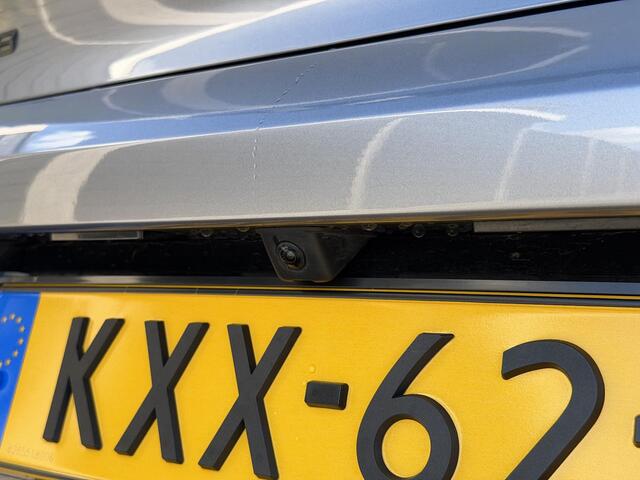 Peugeot 208 GT 1.2 Hybrid 145PK e-DCS6 Automaat Navigatie, Achteruitrijcamera, Keyless, Alcantara, Stoelverwarming, Apple Carplay, Android Auto – foto 10